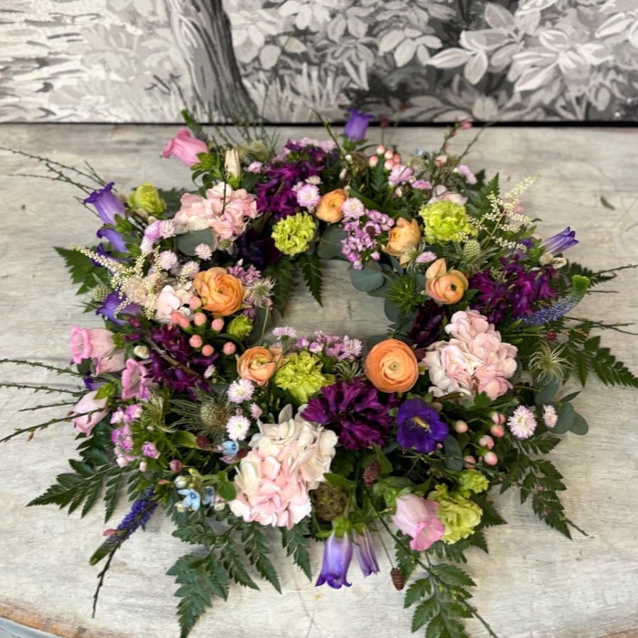 Mixed Funeral Wreath