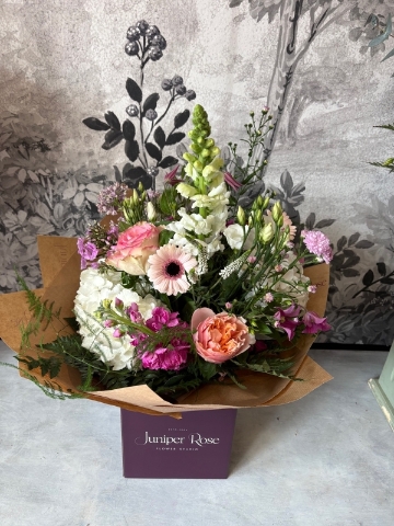 Luxury Mothers Day Handtie